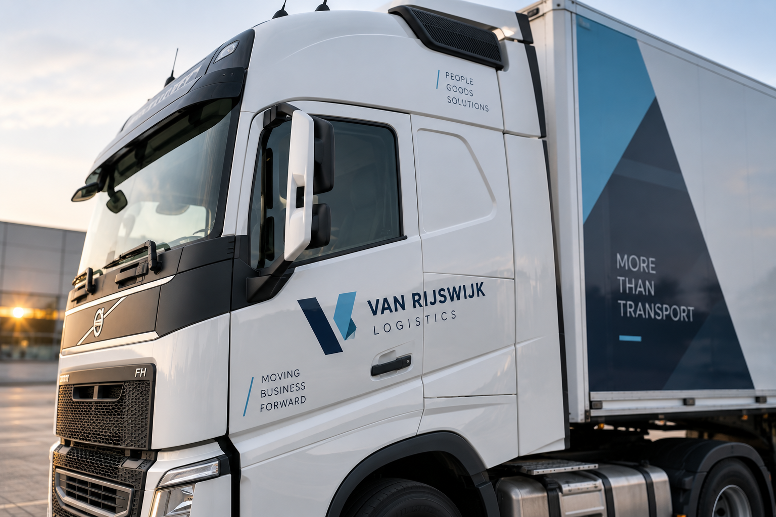 Professioneel beletterde cabine van een vrachtwagen
